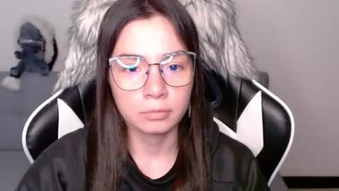 Alex online show from 12-23-25, 02:09