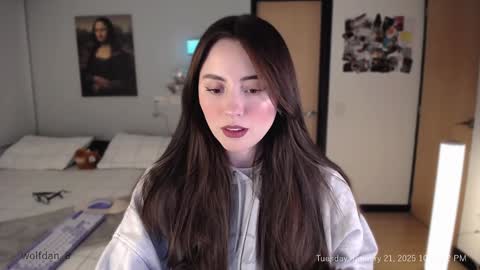   online show from 01-22-25, 03:09