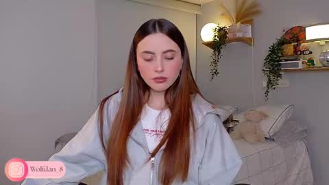   online show from 10-02-25, 03:13