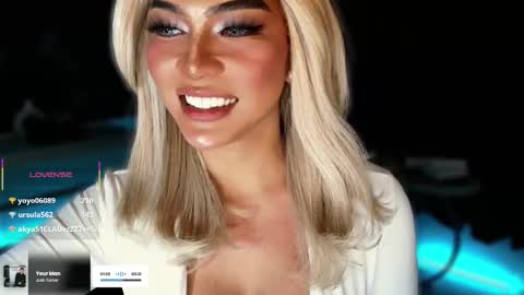 Julia online show from 10-05-25, 06:17