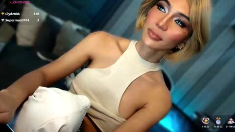 Julia online show from 02-21-26, 04:35