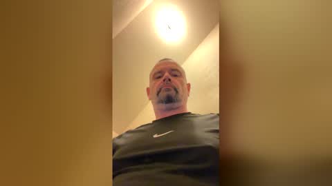 Snapshot of wombraider863 chatting on 02-25-26, 10:52 wombraider863 online show from 02-25-26, 10:52