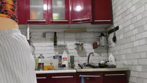 wonderconnie online show from 10-18-25, 06:08