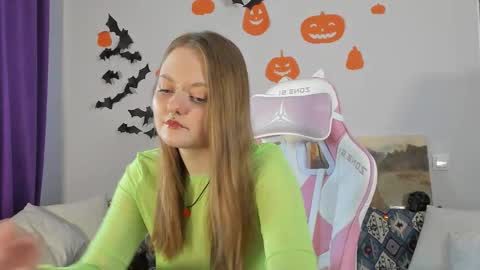 wonderconnie online show from 10-30-25, 09:33