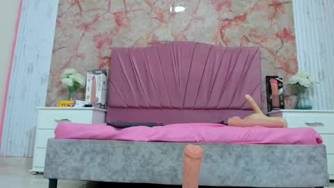 wonderkloe_ online show from 01-10-26, 09:05