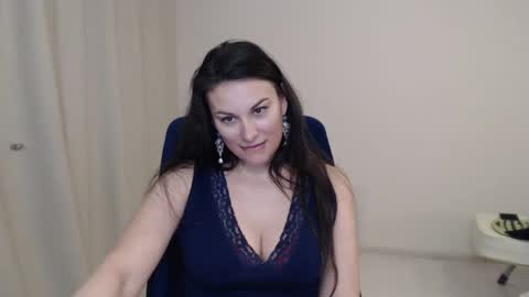 wonderr_woman online show from 02-12-25, 12:48