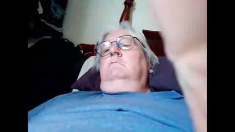 woodpecker115 online show from 02-21-25, 05:09