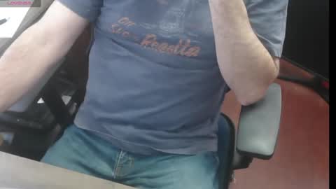 woodworker6473 online show from 01-03-25, 02:08