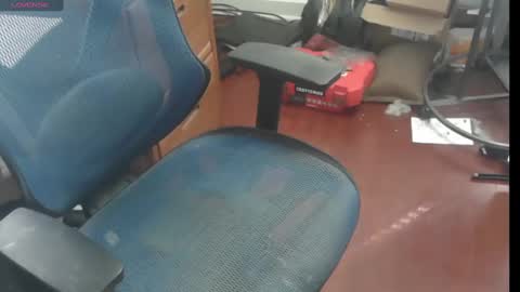 woodworker6473 online show from 01-20-25, 04:55