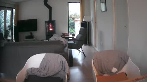 Snapshot of woodwurm chatting on 02-07-25, 04:14 woodwurm and Snoeske online show from 02-07-25, 04:14