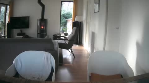 Snapshot of woodwurm chatting on 02-19-25, 02:55 woodwurm and Snoeske online show from 02-19-25, 02:55