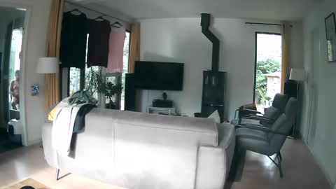 Snapshot of woodwurm chatting on 03-12-25, 08:51 woodwurm and Snoeske online show from 03-12-25, 08:51