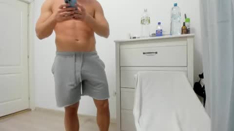 Wolfie online show from 02-13-25, 08:13