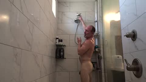 Snapshot of worldhunter69 chatting on 12-11-24, 08:39 Silver Fox online show from 12-11-24, 08:39