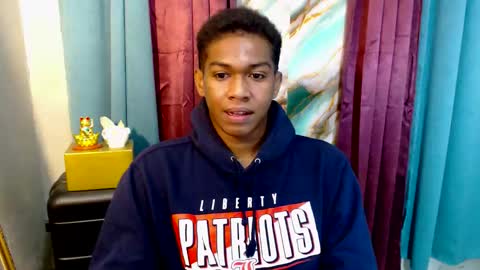 Snapshot of worshipmycockxxx chatting on 01-09-26, 08:43 Josh This is my new account now online show from 01-09-26, 08:43