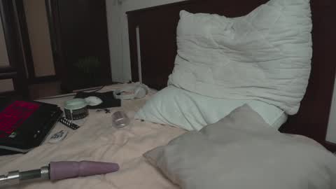 Pavel online show from 12-27-24, 01:32