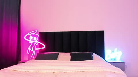 Emi online show from 12-18-24, 02:10