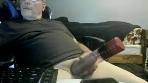 wowsers2022 online show from 11-26-25, 01:28