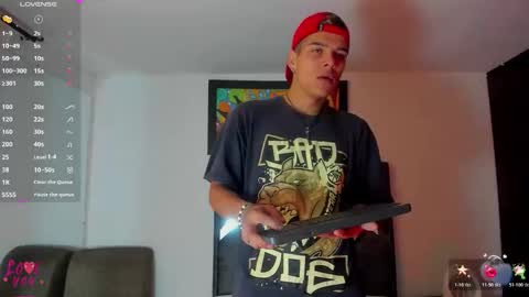 Snapshot of wyatt_2 chatting on 11-03-25, 12:39 wyatt online show from 11-03-25, 12:39