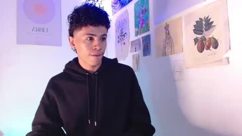 wyatt online show from 12-23-24, 10:12