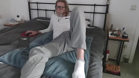 Snapshot of wyattearp64 chatting on 02-19-25, 08:44 WyattEarp64 online show from 02-19-25, 08:44