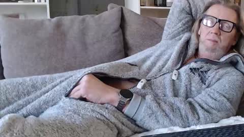 WyattEarp64 online show from 11-20-25, 11:21