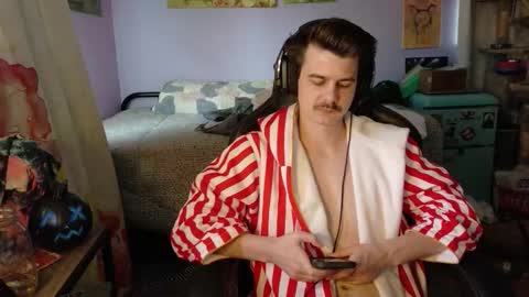 Wyatt online show from 11-01-25, 07:16