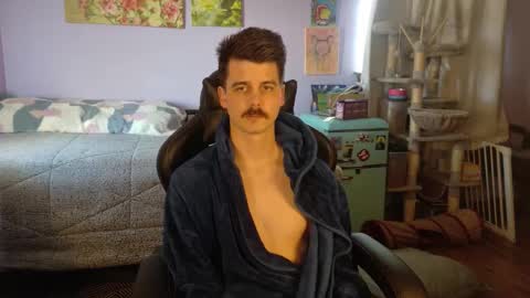 Wyatt online show from 12-14-25, 06:34