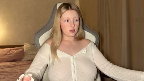 eva online show from 10-23-25, 04:06