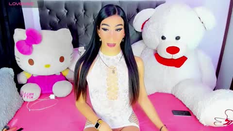 Snapshot of x_indomitable1 chatting on 10-30-25, 03:19 Maria Juliana online show from 10-30-25, 03:19