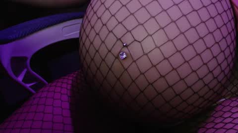 Snapshot of x_maye chatting on 02-21-26, 06:58 Maye online show from 02-21-26, 06:58