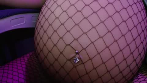 Snapshot of x_maye chatting on 02-23-26, 07:28 Maye online show from 02-23-26, 07:28