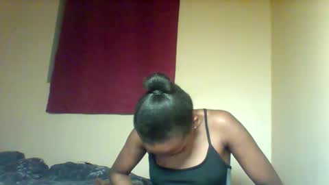 Snapshot of x_melanine chatting on 09-29-25, 02:49 X melanine online show from 09-29-25, 02:49