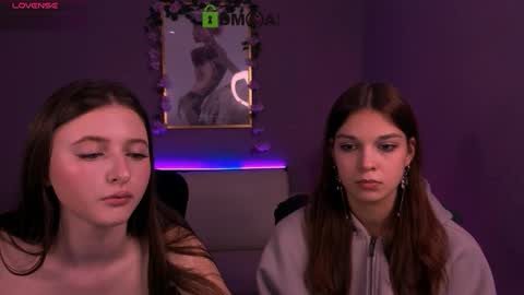 Snapshot of x_yasmin_x chatting on 02-24-26, 10:35 Yasmin online show from 02-24-26, 10:35