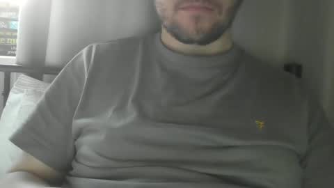 Snapshot of x_yes chatting on 12-30-24, 01:47 x_yes online show from 12-30-24, 01:47