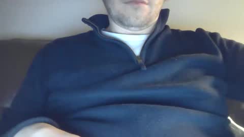 Snapshot of x_yes chatting on 01-05-25, 11:01 x_yes online show from 01-05-25, 11:01