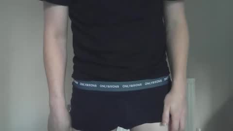 Snapshot of x_yes chatting on 09-18-25, 06:48 x_yes online show from 09-18-25, 06:48