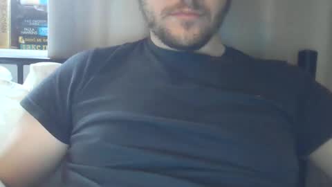 Snapshot of x_yes chatting on 10-07-25, 07:05 x_yes online show from 10-07-25, 07:05