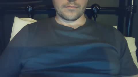 Snapshot of x_yes chatting on 10-18-25, 08:20 x_yes online show from 10-18-25, 08:20