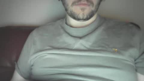 Snapshot of x_yes chatting on 02-21-26, 10:44 x_yes online show from 02-21-26, 10:44