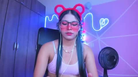 XALLYSONX online show from 02-03-25, 11:20