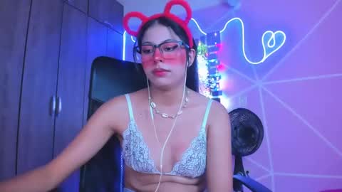 XALLYSONX online show from 02-04-25, 02:32