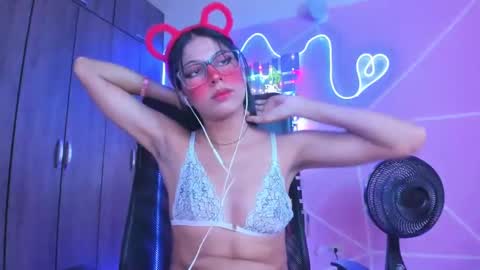 XALLYSONX online show from 02-07-25, 02:47