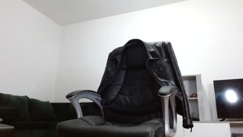 Master Xandeer online show from 01-22-25, 04:33