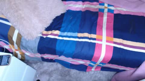       S A R A      100K followers online show from 11-20-25, 06:51