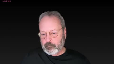 Snapshot of xarkevis chatting on 02-23-25, 06:23 X4RK3V15 online show from 02-23-25, 06:23