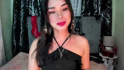 Snapshot of xaurora_fantacyx chatting on 01-21-25, 02:43 aurora online show from 01-21-25, 02:43