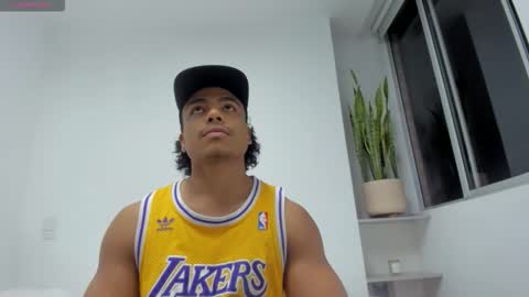 Xavier online show from 12-17-25, 12:49