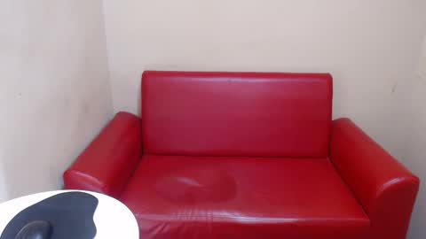 xavier_stone2 online show from 10-06-25, 02:47