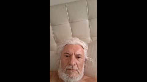 Snapshot of xavireig chatting on 03-04-26, 09:15 xavireig online show from 03-04-26, 09:15